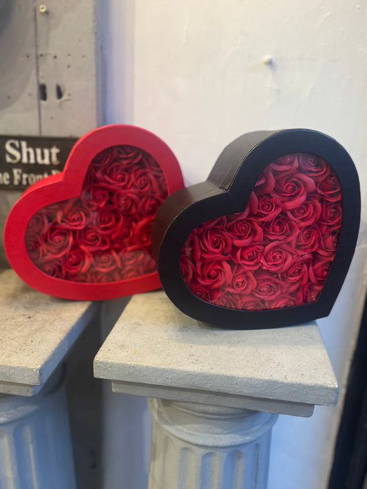 Black or Red Heart Hatbox With Red Scented Roses - 27 x 24 x 11.5cm